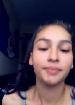 Minita Guapa Presumiendo Su Culito 6