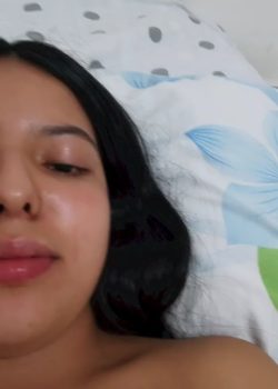 Se frota rico su cuerpito+ Vídeo Tocandose 6