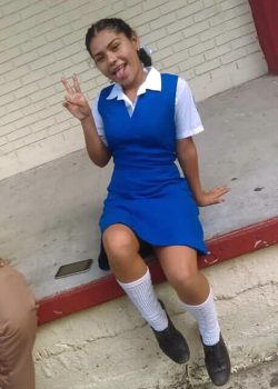Colegiala morenita+ pack completo 7