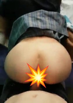 Entrega su culito después de la clase 11