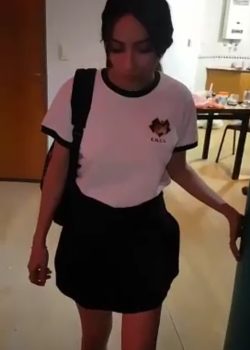 Divina Estudiante Cogiendo Full + 15 Minutos 2