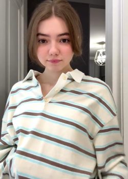 Teen deliciosa y caliente+ vídeo Desnuda 2