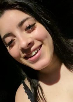 Linda Jovencita Chichona Se Da Full Dedos 9