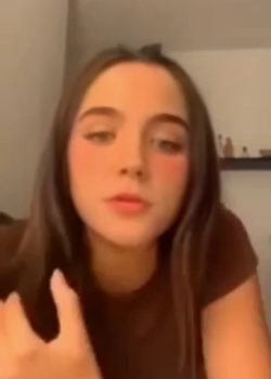 Exquisita Nalgona Blanquita Dándose Full Dedos 14