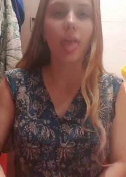 Werita Se Abre & Toca Su Pusha Rosada 4