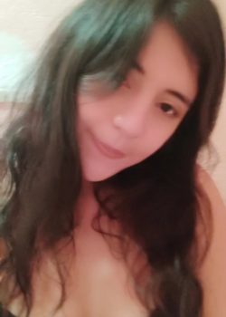 La más bella del aula filtrada por su ex + Full Vídeo Masturbándose 1