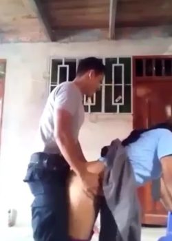 Estudiante putita cogiendo cuando la escuela queda sola 2