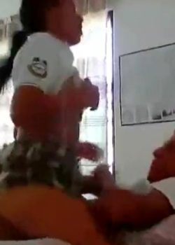 Estudiante Mexicana cogiendo rico 2
